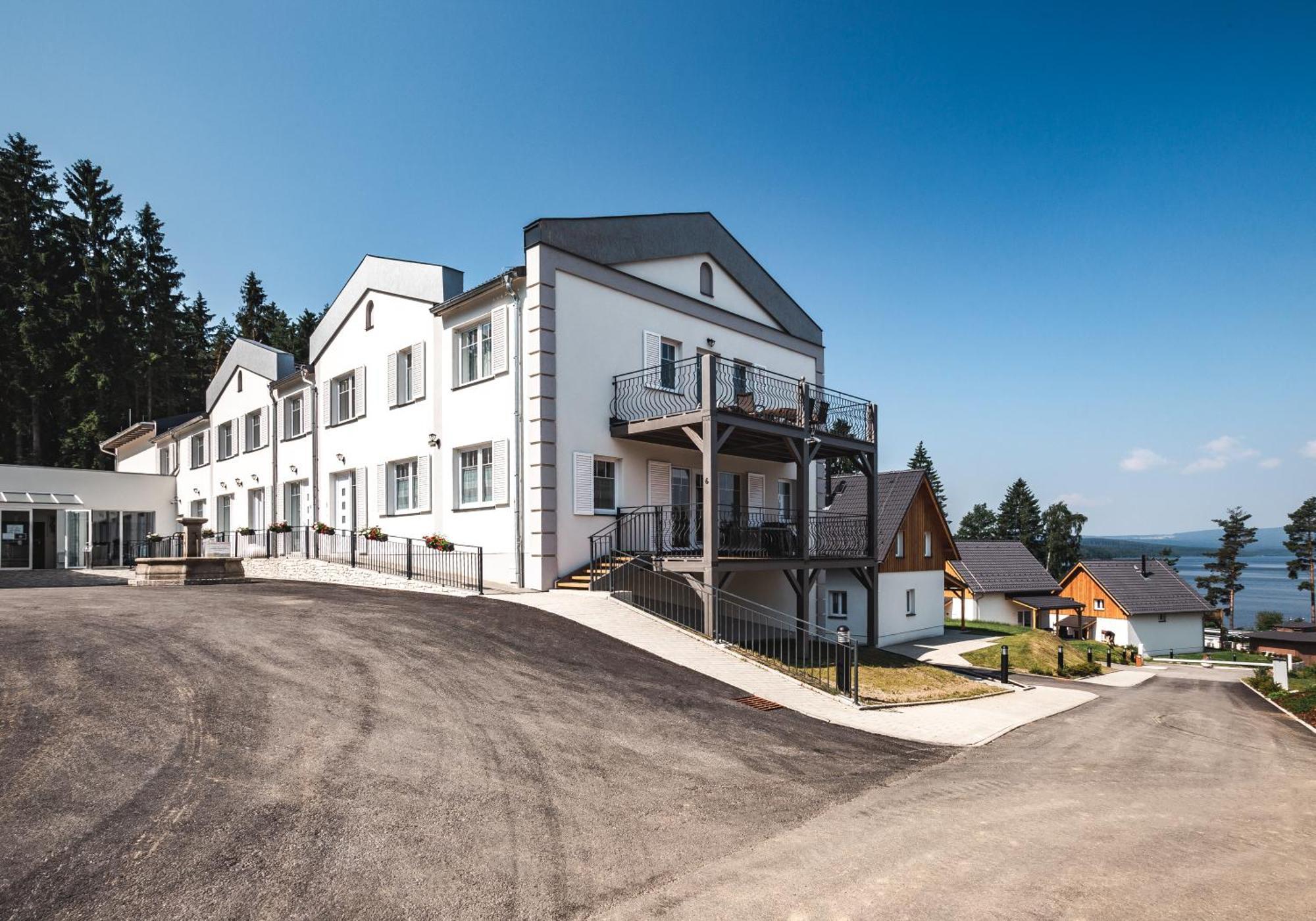 Lakeside Village - Vetrnik Frymburk Eksteriør bilde